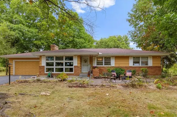 1233 N 86th ST, Kansas City, KS 66112