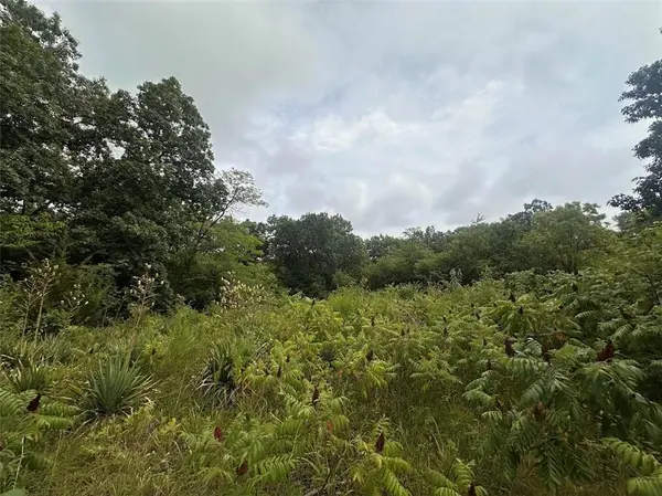 0000 Hickory LN, Ozawkie, KS 66070