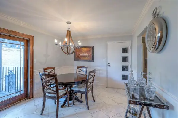 5163 W 75th ST, Prairie Village, KS 66208