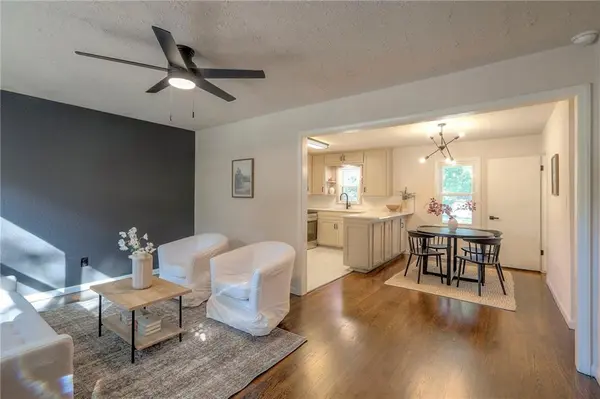 12312 E 52nd TER, Independence, MO 64055