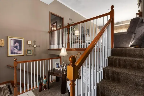2909 S Vista CT, Independence, MO 64057