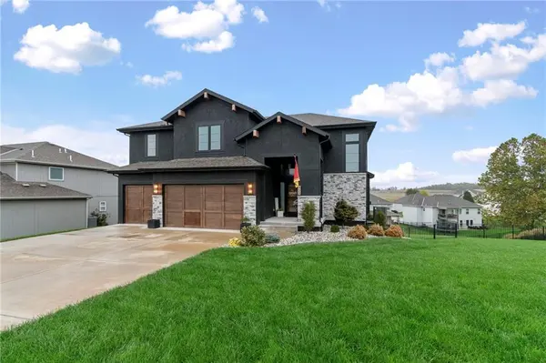 17950 NW 130th ST, Platte City, MO 64079