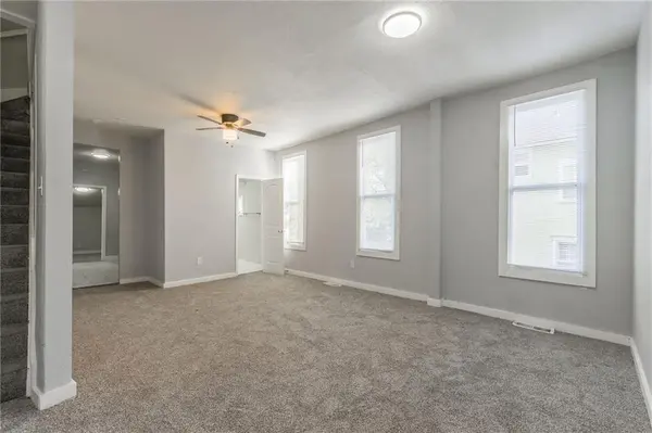 2612 E 10th ST, Kansas City, MO 64127