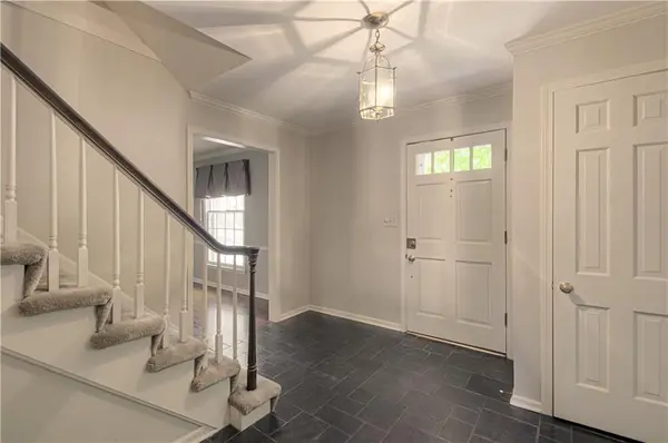 10316 Howe DR, Leawood, KS 66206
