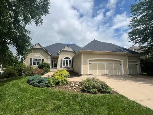6098 W 295th ST,  Louisburg,  KS 66053