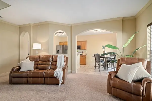 8925 Inkster ST, Lenexa, KS 66227