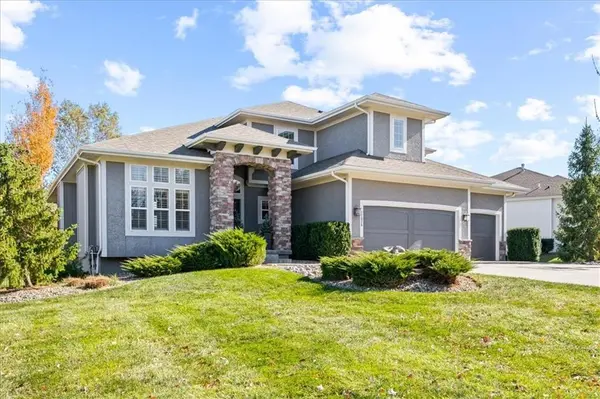 11628 W 154TH ST, Overland Park, KS 66221