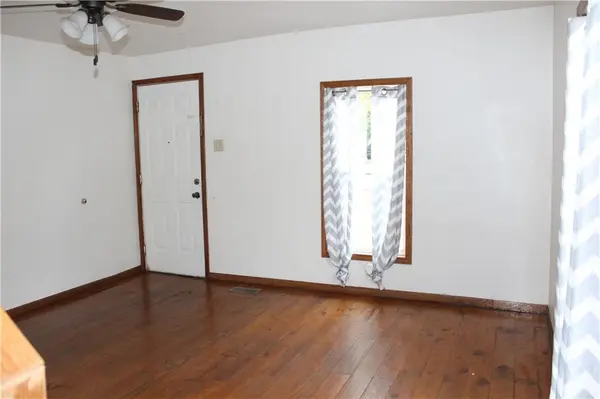 223 E Seward ST, Burlingame, KS 66414