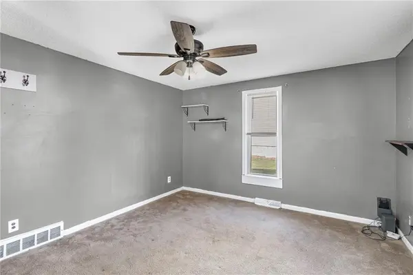 117 W Prospect ST, Cameron, MO 64429