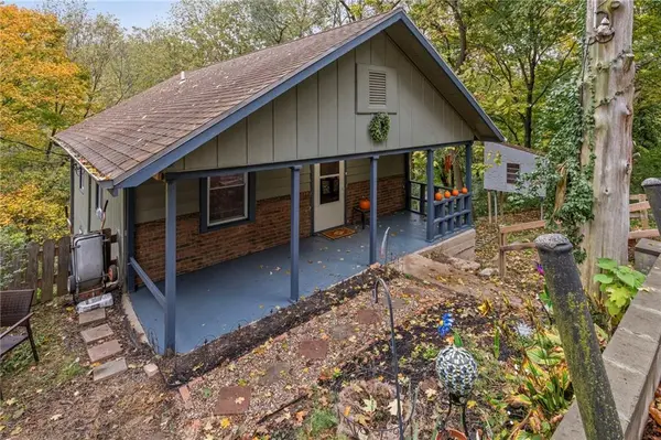 11534 Gill ST, Sugar Creek, MO 64054
