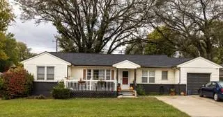 248 Range Line RD,  Liberty,  MO 64068