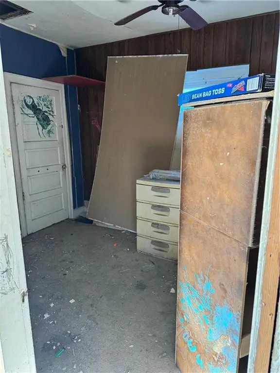509 SW Taylor ST, Topeka, KS 66603