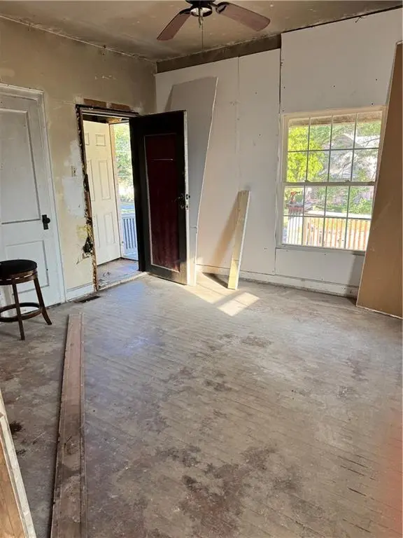 509 SW Taylor ST, Topeka, KS 66603
