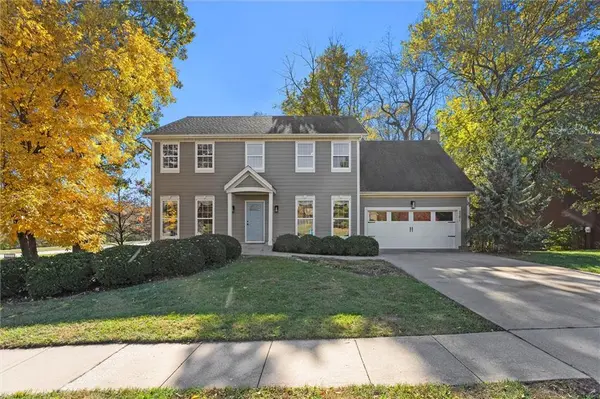 5501 W 155th ST, Overland Park, KS 66223