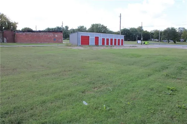 212 S Military ST, Mulberry, KS 66756