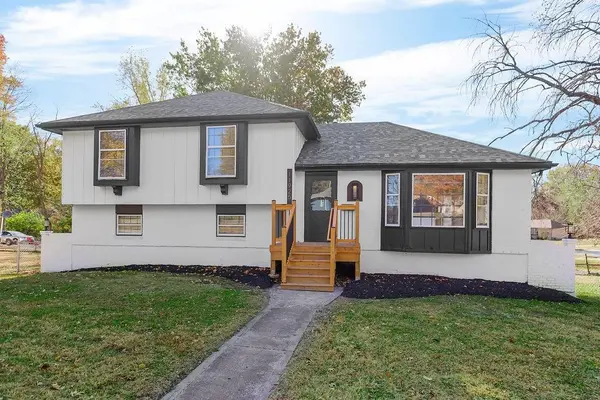 11925 Sycamore AVE, Grandview, MO 64030