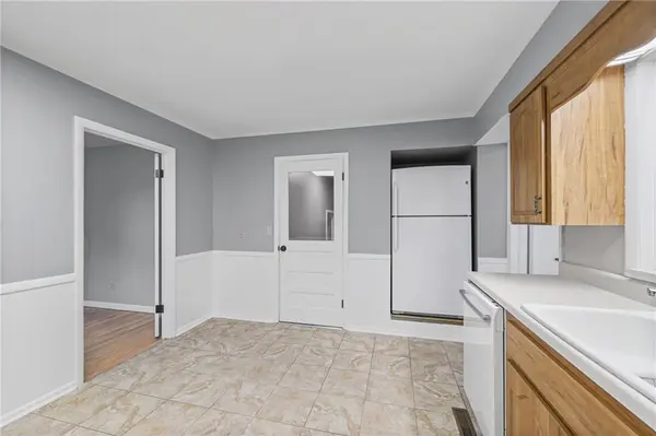 10701 N Main ST, Kansas City, MO 64155
