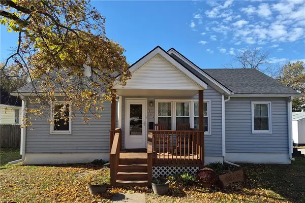 208 Ralph ST,  Richmond,  MO 64085