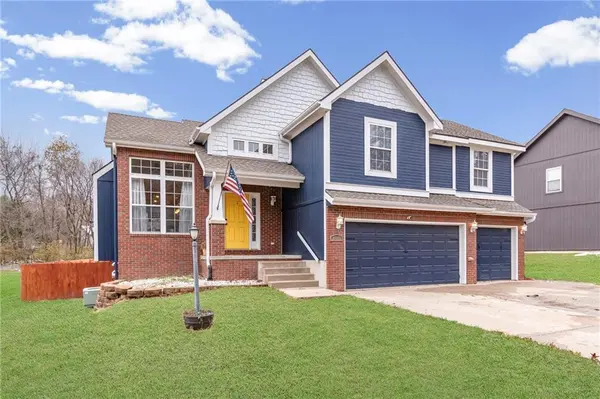 4007 Bennington DR, St Joseph, MO 64506