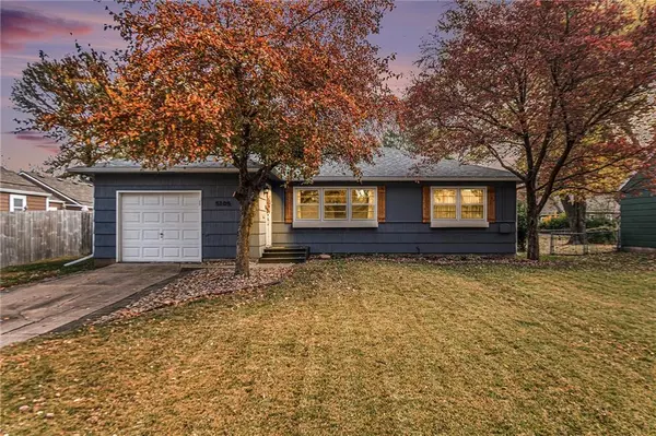 5105 Woodson ST, Mission, KS 66202