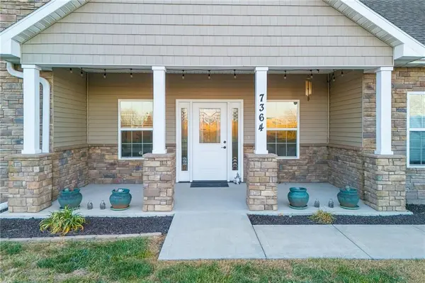 7364 SW Crystal LN, Trimble, MO 64492