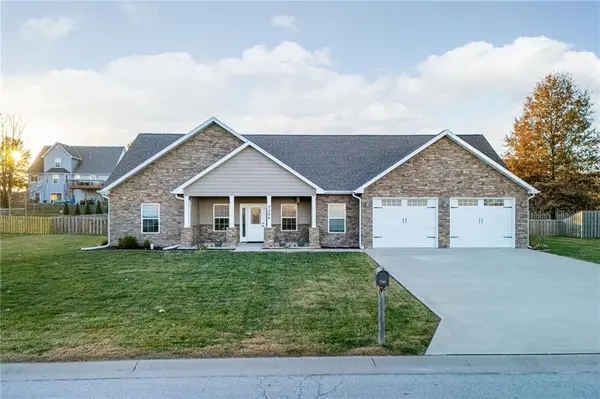 7364 SW Crystal LN, Trimble, MO 64492