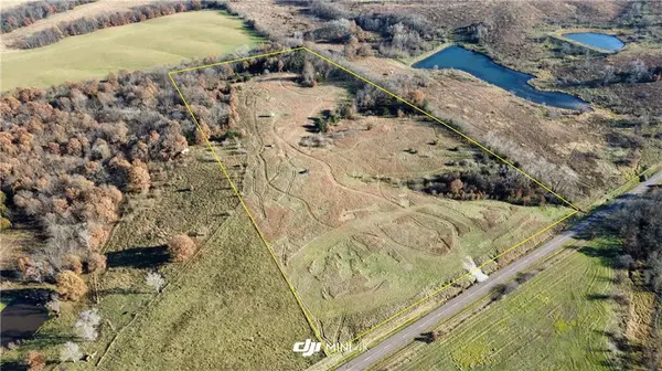 CC HWY, Gilman City, MO 64642