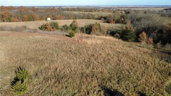 CC HWY, Gilman City, MO 64642