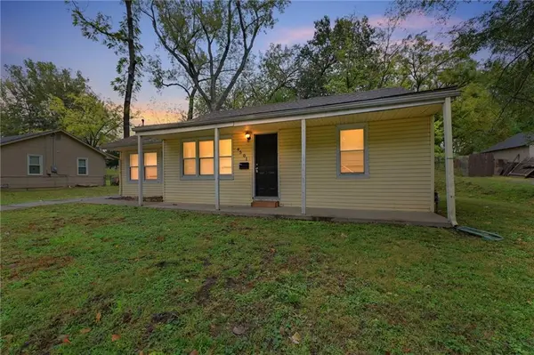 4501 N Olive ST, Kansas City, MO 64116