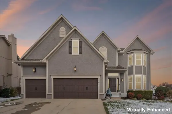 7702 W 145th TER, Overland Park, KS 66223