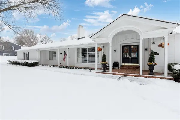801 E Red RD, Independence, MO 64055