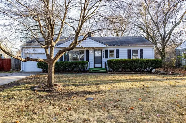 9005 E 74th ST, Raytown, MO 64133
