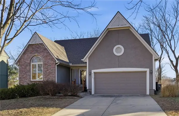 9333 W 125th ST, Overland Park, KS 66213