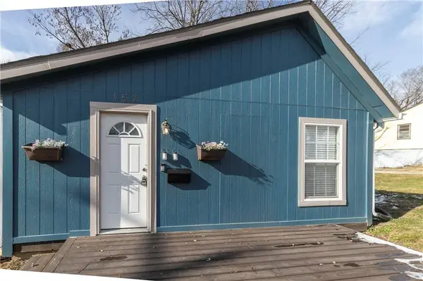152 Cornell AVE, Bonner Springs, KS 66012