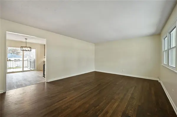 8001 Freeman AVE, Kansas City, KS 66112