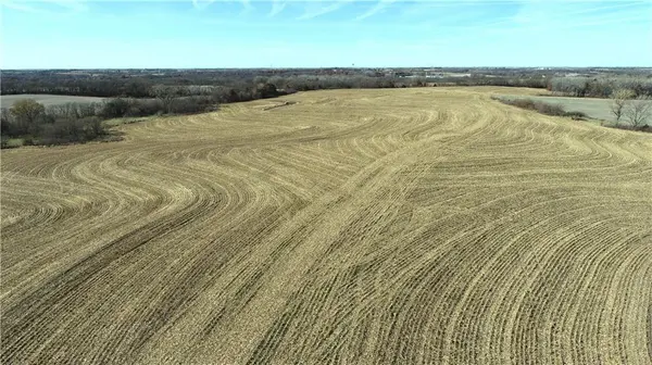 SW Sharp RD, Amity, MO 64422