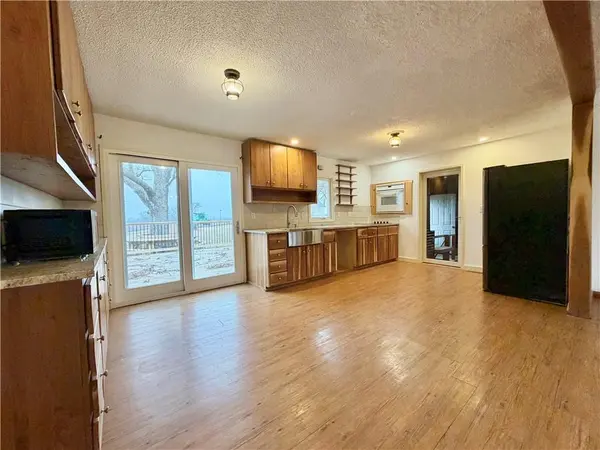 299 S Lynn ST, Dover, MO 64022