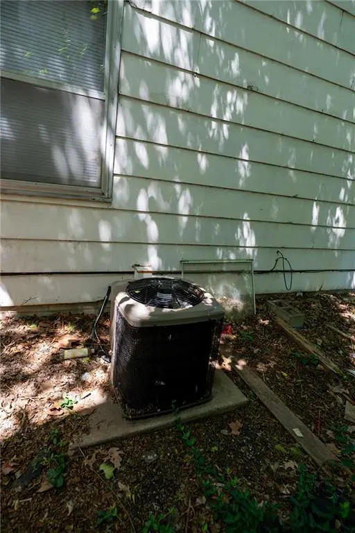 713 Lincoln ST, Coffeyville, KS 67337