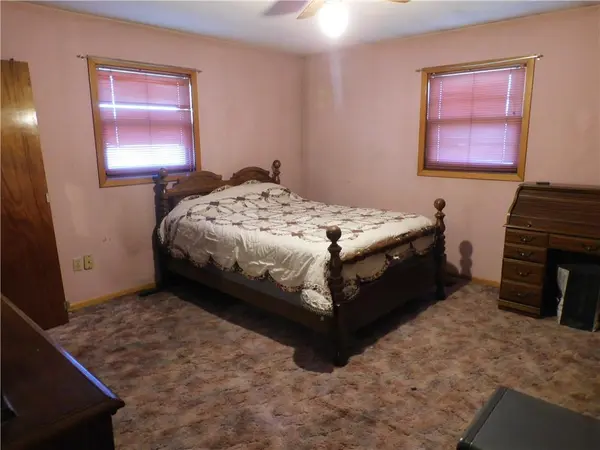 7658 310th RD, Everest, KS 66424