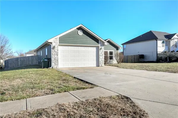 303 S Wilson ST, Archie, MO 64725