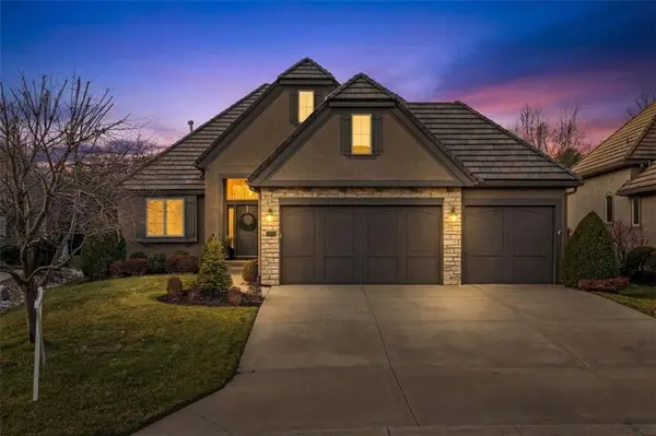 15204 Fontana ST, Leawood, KS 66224