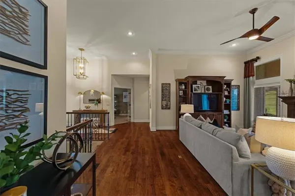 15204 Fontana ST, Leawood, KS 66224