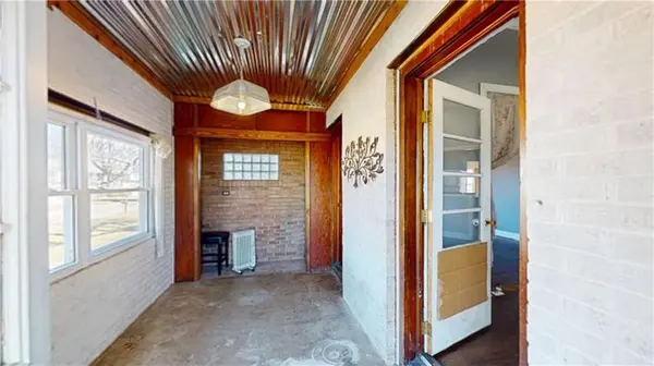 308 E Yale ST, Liberal, MO 64762