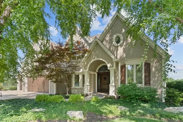 14605 Dearborn ST, Overland Park, KS 66223