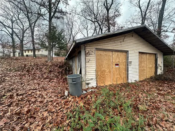 30008 Skyview N/A, Edwards, MO 65326