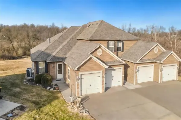 11680 N Ewing AVE, Kansas City, MO 64156