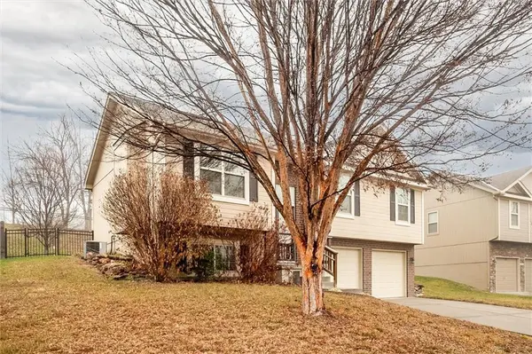 15750 NW 125th ST, Platte City, MO 64079