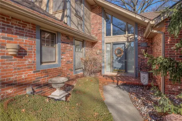 13014 E 57th TER, Kansas City, MO 64133