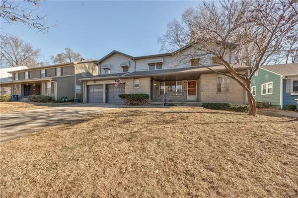 7625 Baltimore AVE, Kansas City, MO 64114