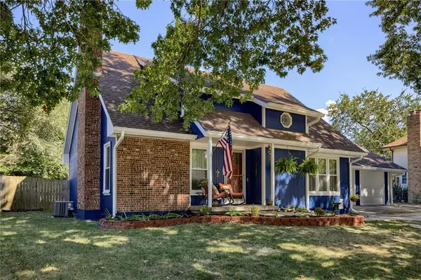 129 Crestview CT, Lansing, KS 66043